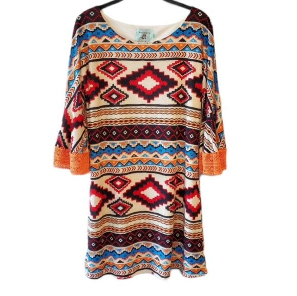 Judith March Dresses & Skirts - Judith March bell sleeve Aztec print dress large